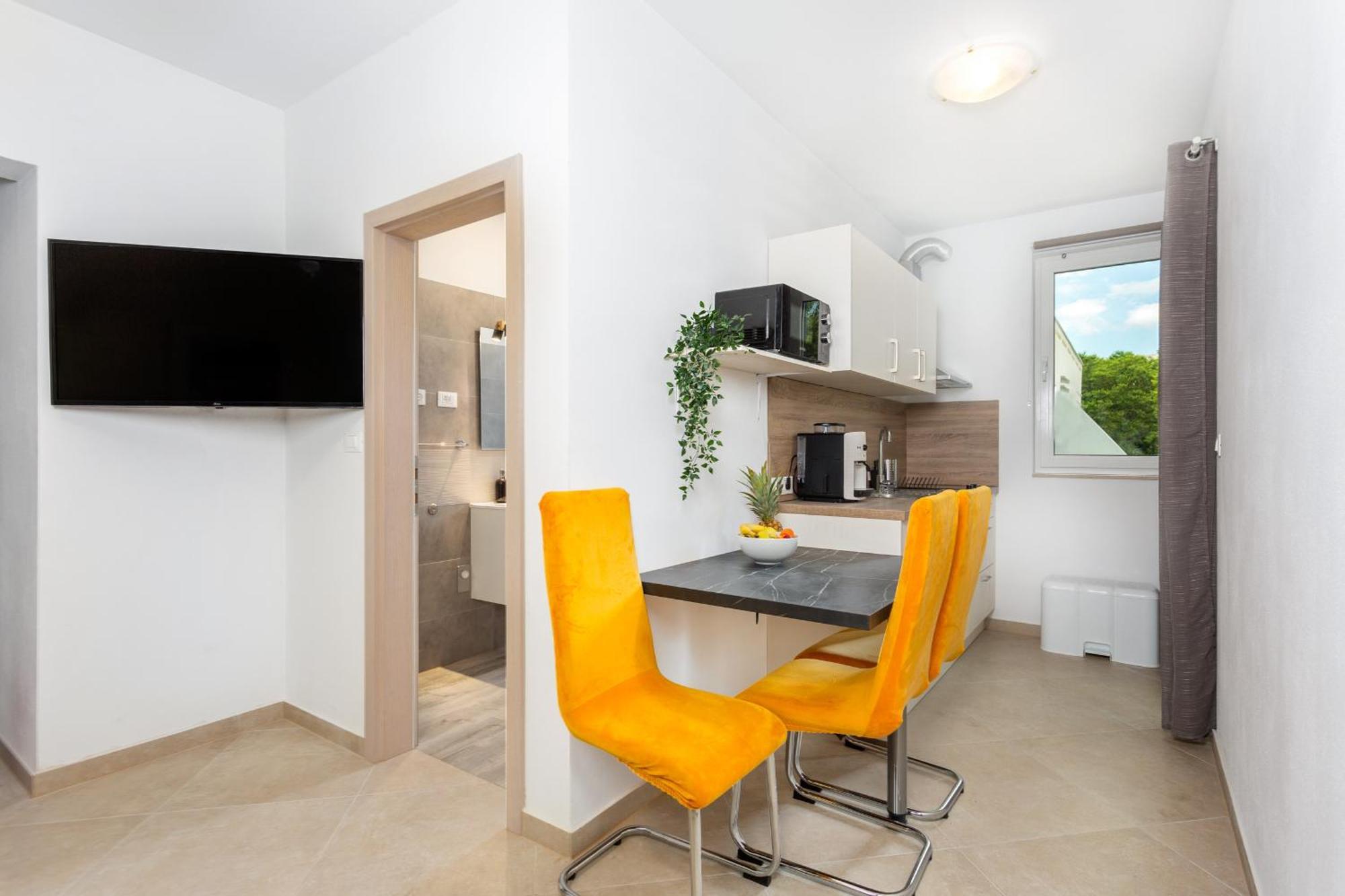 Divine Apartment *